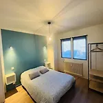 T4 85m2 Spacieux Climatisation Parking Apartamento *