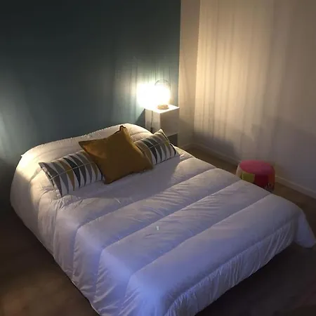 Apartment T4 85m2 Spacieux Climatisation Parking