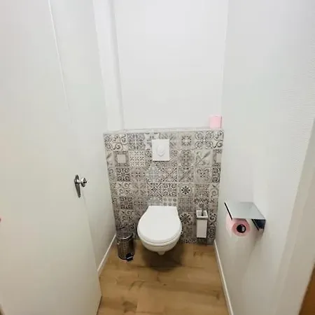 T4 85m2 Spacieux Climatisation Parking Apartment *